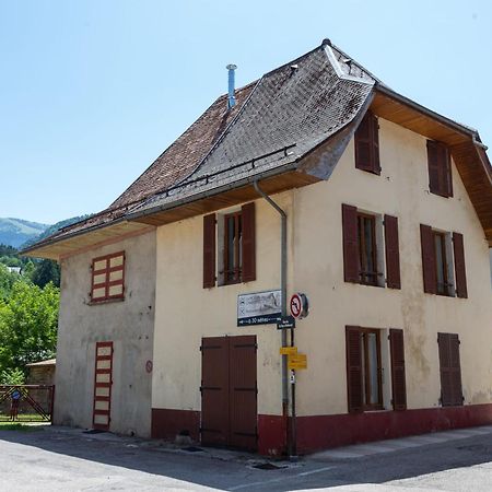 Maison De Village A St Pierre D'Entremont Saint-Pierre-dʼEntremont Exteriör bild